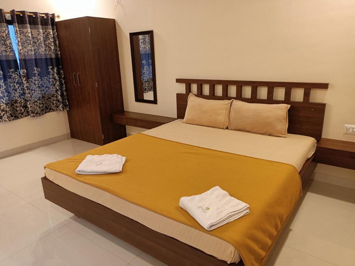 O'Nest Countryside Hotel Surai Buitenkant foto