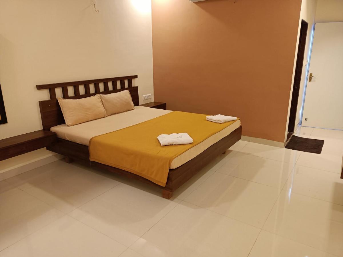O'Nest Countryside Hotel Surai Buitenkant foto